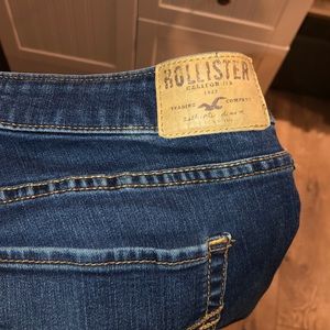 Hollister jeans